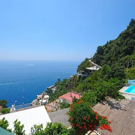 Villa Sleeps 8 With Pool And Air Con Praiano